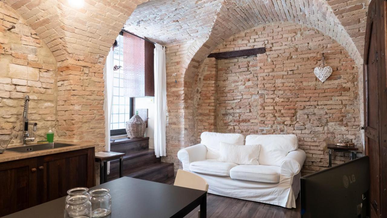 ペルージャ"Casa Del Pincetto" Centro Storicoアパートメント エクステリア 写真