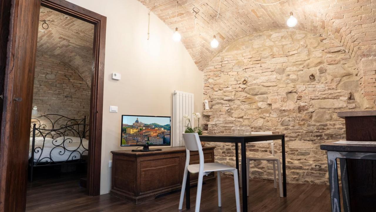 ペルージャ"Casa Del Pincetto" Centro Storicoアパートメント エクステリア 写真