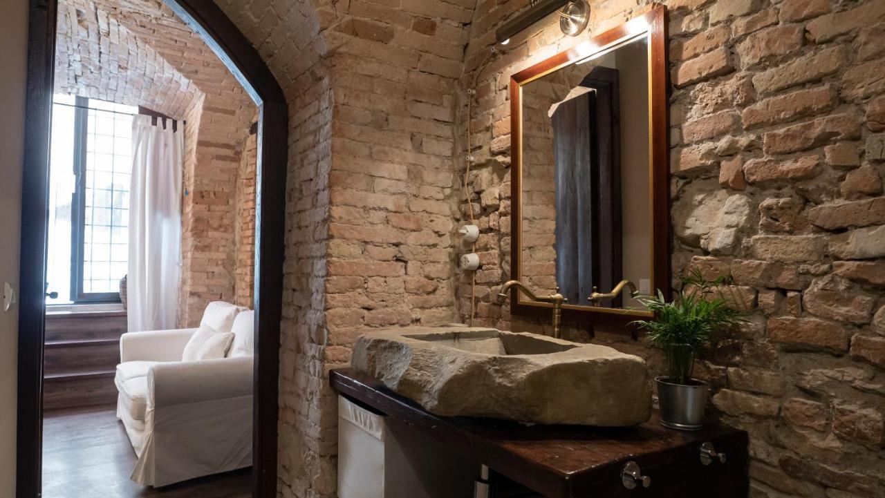 ペルージャ"Casa Del Pincetto" Centro Storicoアパートメント エクステリア 写真